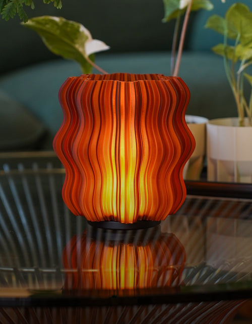 Load image into Gallery viewer, Cordless Mini Wavy Lamp
