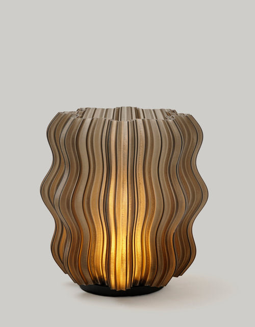 Load image into Gallery viewer, Cordless Mini Wavy Lamp
