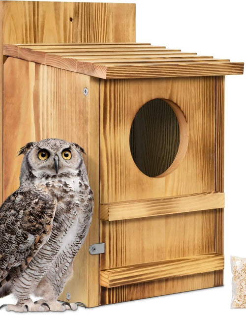 Load image into Gallery viewer, Outdoor Wooden Screech Owl BirdHouse for Mounting - Easy to Assemble
