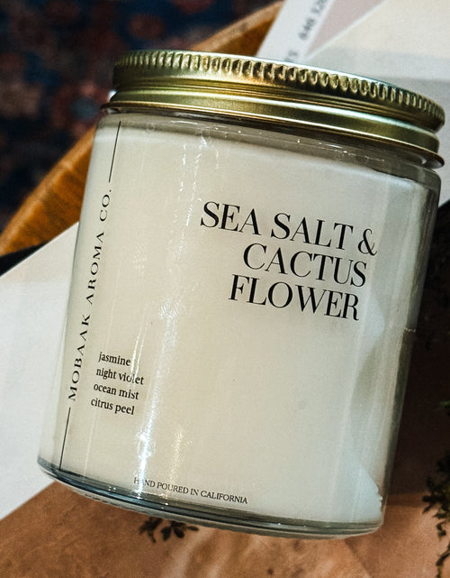 Load image into Gallery viewer, Sea Salt &amp; Cactus Flower Candle
