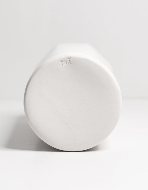 Load image into Gallery viewer, Bloom Vase - Handmade Porcelain Flower Vase
