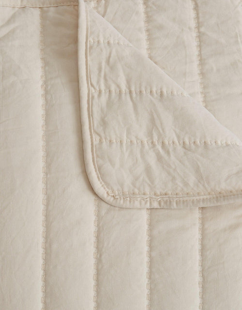 Load image into Gallery viewer, Solid Striped Quilt - Virginia Collection
