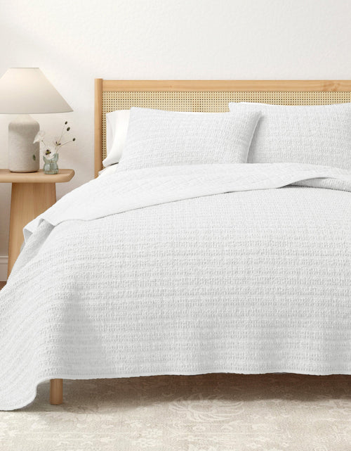 Load image into Gallery viewer, 100% Cotton Honeycomb Waffle Garment Washed Quilt Set - Genevieve Collection
