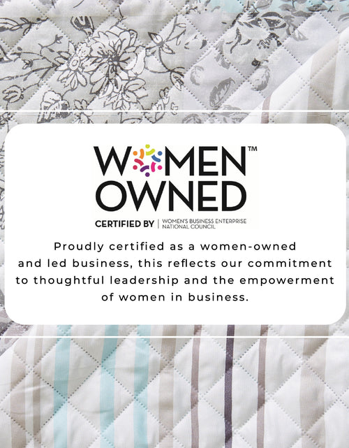 Load image into Gallery viewer, Reversible Floral Patchwork Furniture Protector - Maribel Collection
