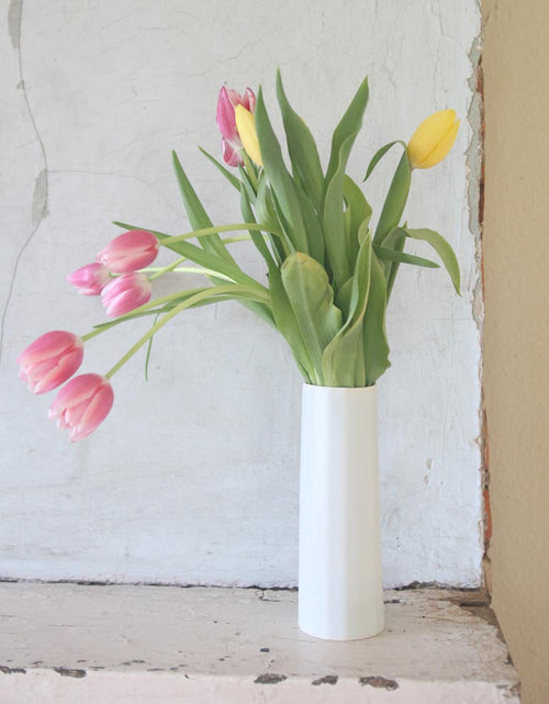 Load image into Gallery viewer, Bloom Vase - Handmade Porcelain Flower Vase
