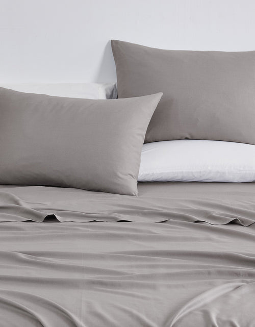 Load image into Gallery viewer, TENCEL™ Lyocell &amp; Linen Blend Sheet Set - Magdalena Collection
