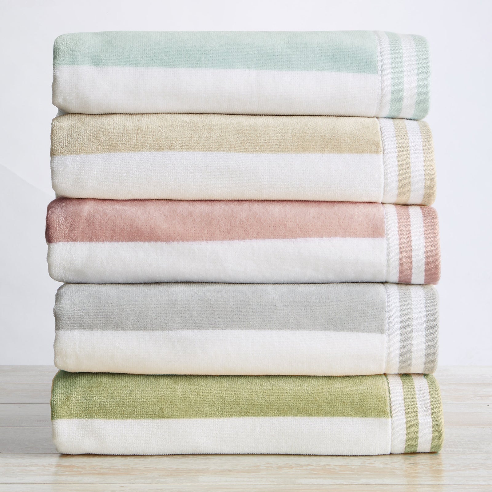 Striped Cabana Beach Towel - Edgartown Collection