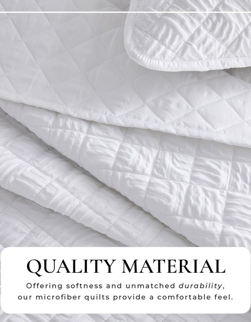 Load image into Gallery viewer, Diamond Embossed Quilt Set - Diamond Microsculpt Collection
