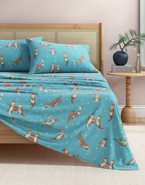 Load image into Gallery viewer, Turkish Cotton Christmas Flannel Sheet - Whittaker Collection
