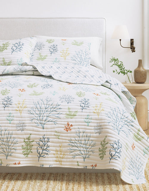 Load image into Gallery viewer, Coastal Quilt - Maldives Collection
