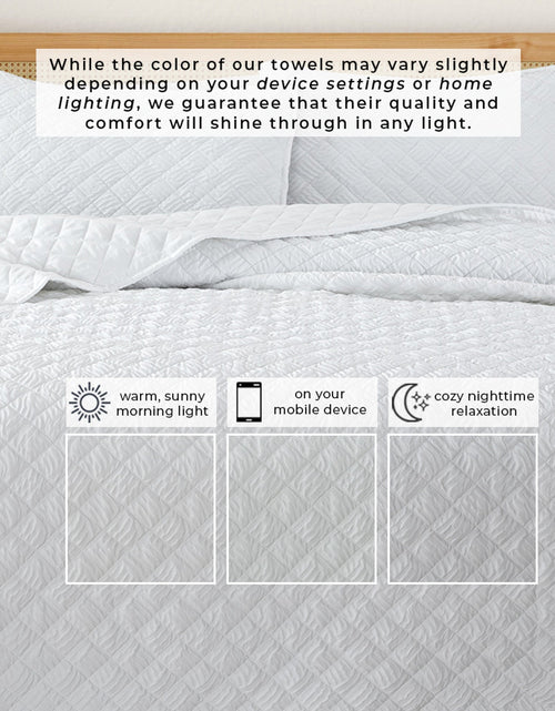 Load image into Gallery viewer, Diamond Embossed Quilt Set - Diamond Microsculpt Collection
