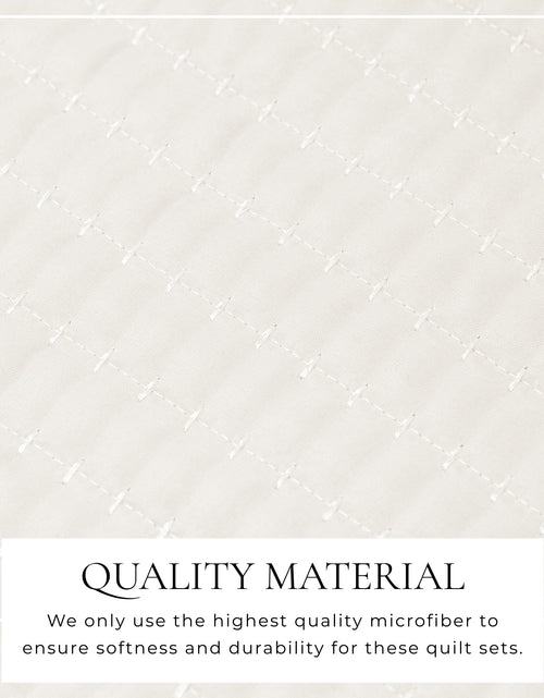 Load image into Gallery viewer, Solid Quilt - Alicia Collection
