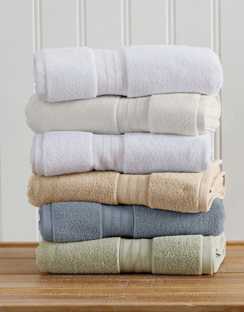 Load image into Gallery viewer, 100% Cotton Premium Bath Towel Set - Chiara Collection
