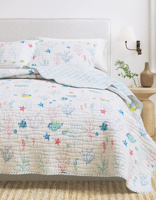 Load image into Gallery viewer, Colorful Coastal Seascape Quilt Set - Ryanne Collection
