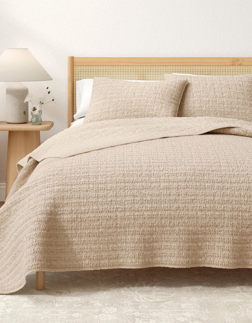 Load image into Gallery viewer, 100% Cotton Honeycomb Waffle Garment Washed Quilt Set - Genevieve Collection
