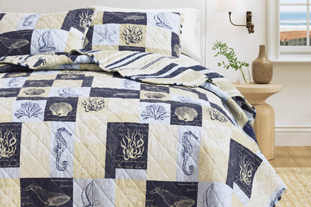 Caspian Collection Coastal Patchwork Quilt Set