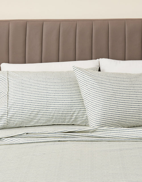 Load image into Gallery viewer, Striped Sheet Set - Evette Collection
