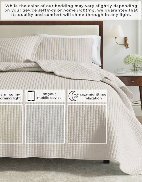 Load image into Gallery viewer, Solid Quilt - Alicia Collection
