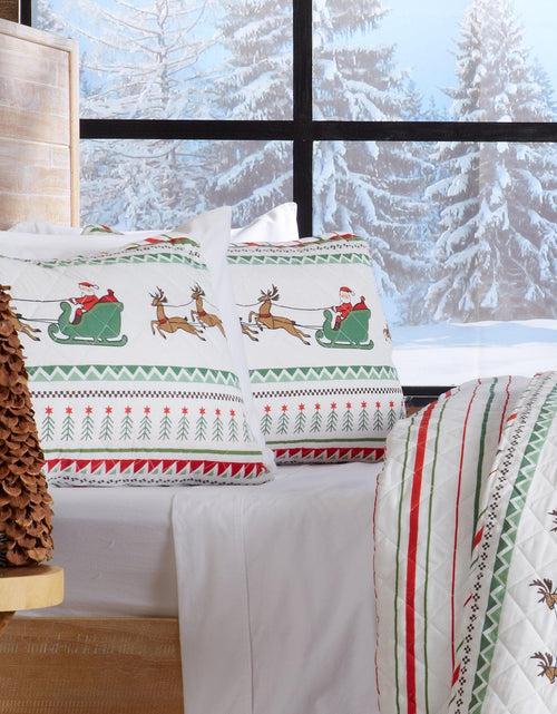 Load image into Gallery viewer, Christmas Quilt - Festive Collection
