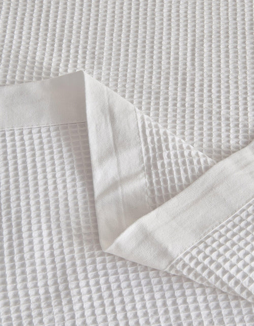 Load image into Gallery viewer, 100% Cotton Small Waffle Weave Blanket - Hazel Collection
