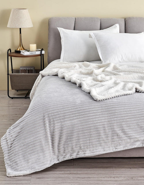 Load image into Gallery viewer, Ribbed Sherpa Throw Blanket - Corduroy Collection
