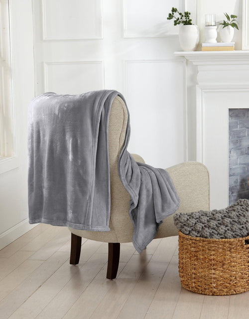 Load image into Gallery viewer, Velvet Plush Blanket - Avianna Collection
