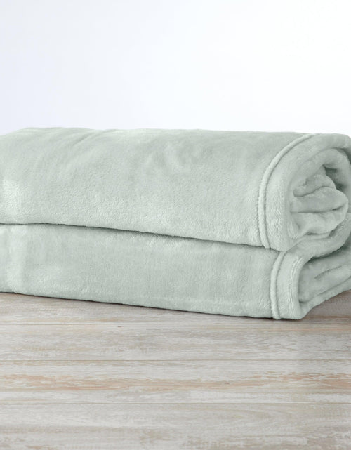 Load image into Gallery viewer, Velvet Plush Blanket - Avianna Collection
