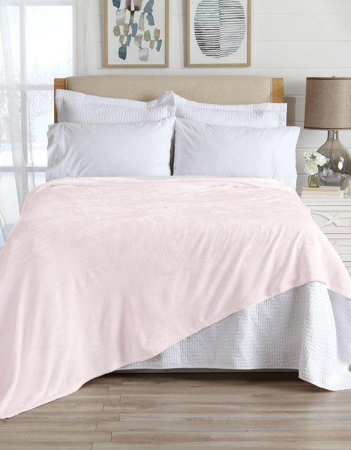 Load image into Gallery viewer, Velvet Plush Blanket - Avianna Collection
