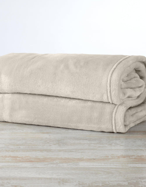 Load image into Gallery viewer, Velvet Plush Blanket - Avianna Collection
