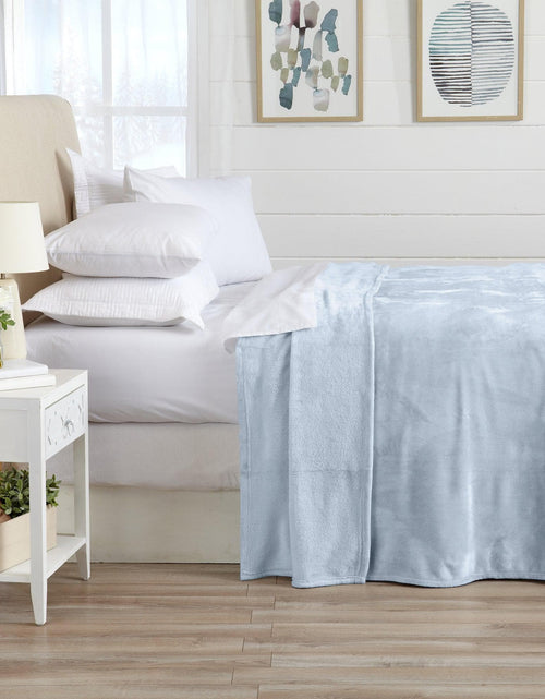Load image into Gallery viewer, Velvet Plush Blanket - Avianna Collection
