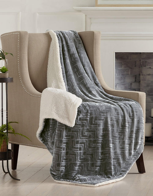 Load image into Gallery viewer, Velvet Plush Sherpa Luxury Bed Blanket - Cielo Collection
