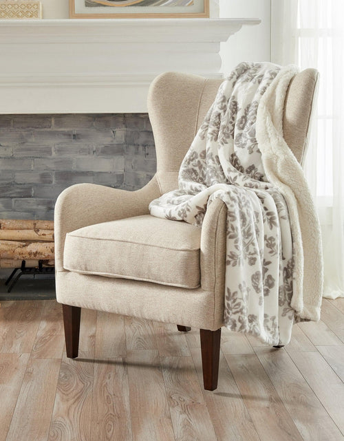 Load image into Gallery viewer, Velvet Plush Sherpa Luxury Bed Blanket - Cielo Collection
