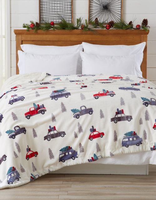 Load image into Gallery viewer, Velvet Plush Sherpa Luxury Bed Blanket - Cielo Collection
