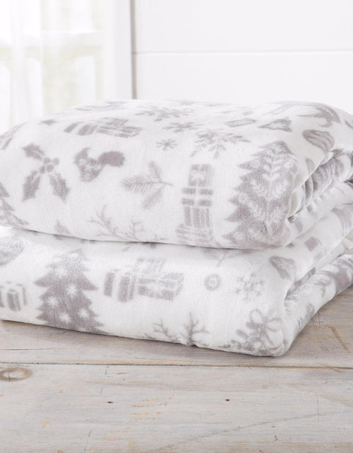 Load image into Gallery viewer, Velvet Throw Blanket - Pearl Collection
