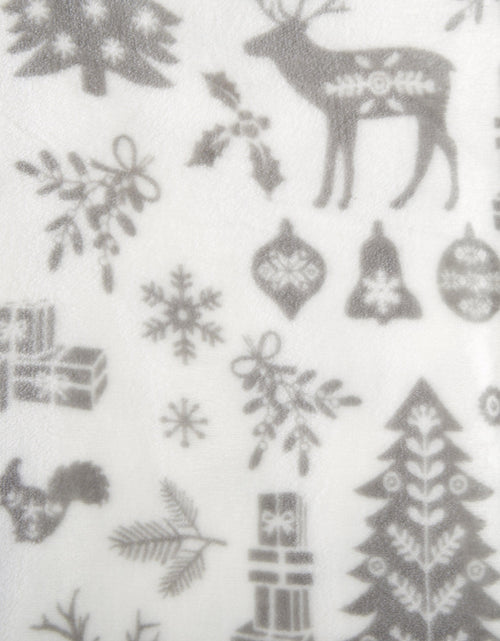 Load image into Gallery viewer, Velvet Throw Blanket - Pearl Collection
