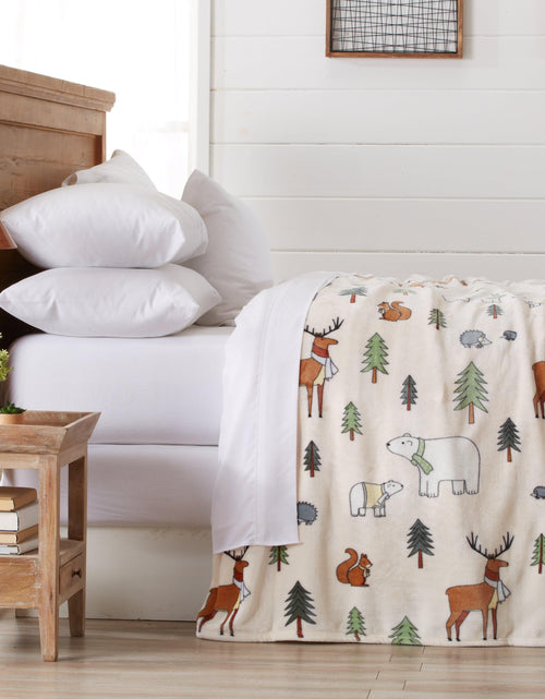 Load image into Gallery viewer, Velvet Throw Blanket - Pearl Collection
