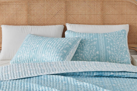 Blue Floral Quilt Set - Senna Collection