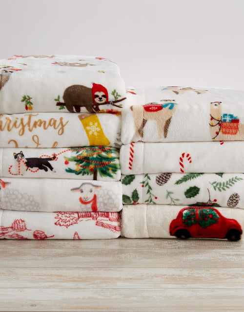 Load image into Gallery viewer, Holiday Sherpa Throw - Esmay Collection
