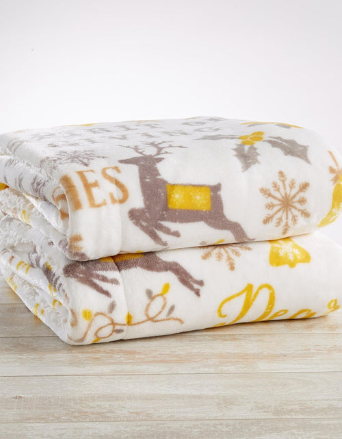 Load image into Gallery viewer, Holiday Sherpa Throw - Esmay Collection
