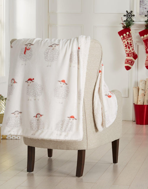 Load image into Gallery viewer, Holiday Sherpa Throw - Esmay Collection
