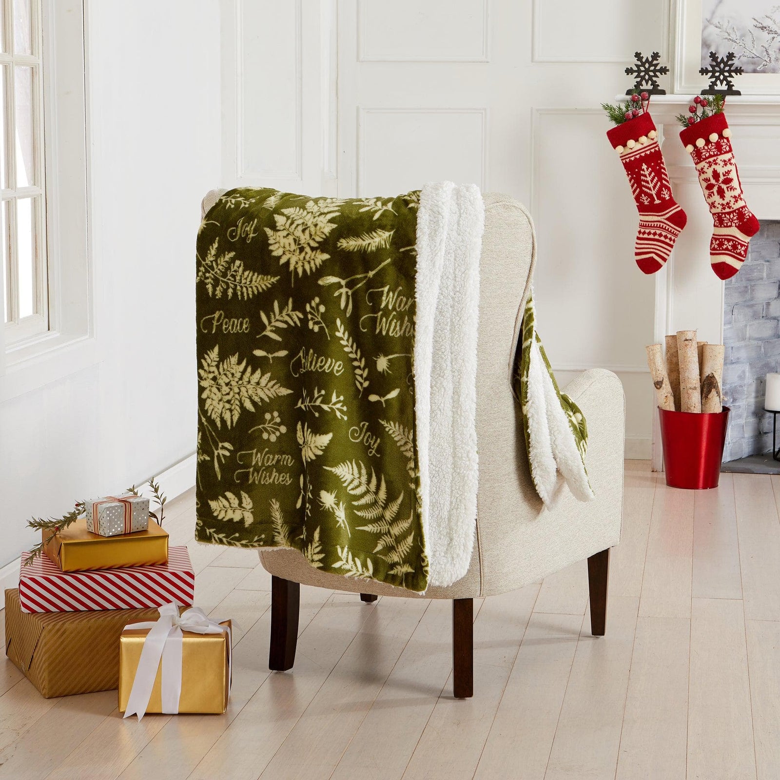 Holiday Sherpa Throw - Esmay Collection