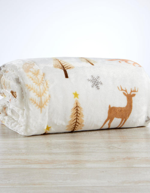Load image into Gallery viewer, Holiday Sherpa Throw - Esmay Collection
