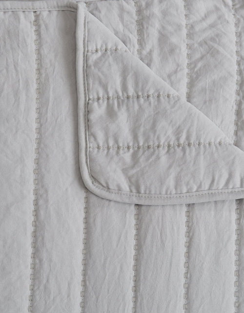 Load image into Gallery viewer, Solid Striped Quilt - Virginia Collection

