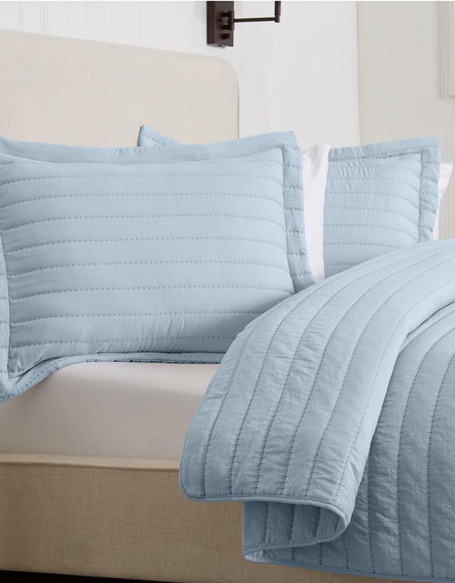 Load image into Gallery viewer, Solid Striped Quilt - Virginia Collection
