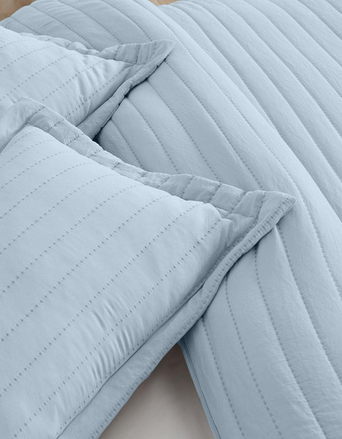 Load image into Gallery viewer, Solid Striped Quilt - Virginia Collection
