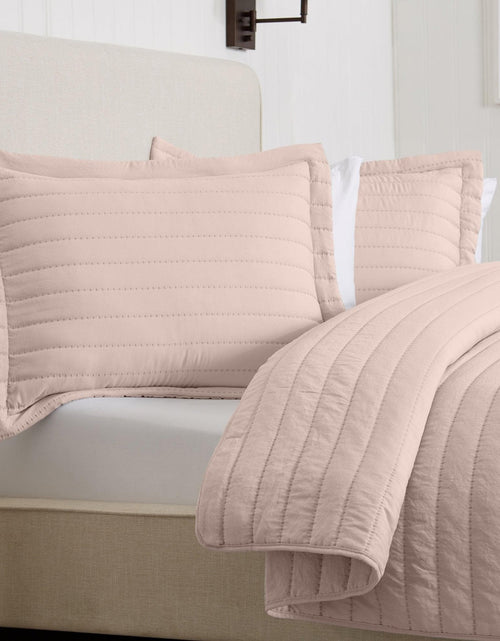 Load image into Gallery viewer, Solid Striped Quilt - Virginia Collection
