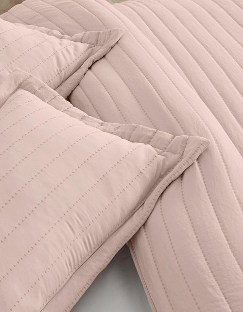 Load image into Gallery viewer, Solid Striped Quilt - Virginia Collection
