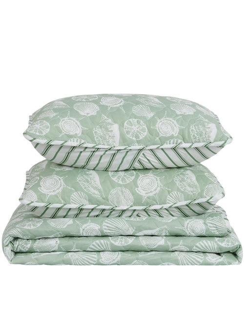 Load image into Gallery viewer, Green Seashell Quilt - Emerald Bay
