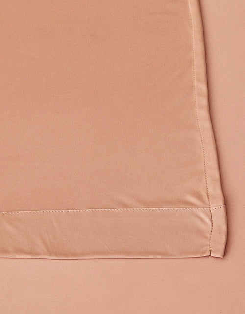 Load image into Gallery viewer, Performance Cooling Sheet Set - Mackenna Collection
