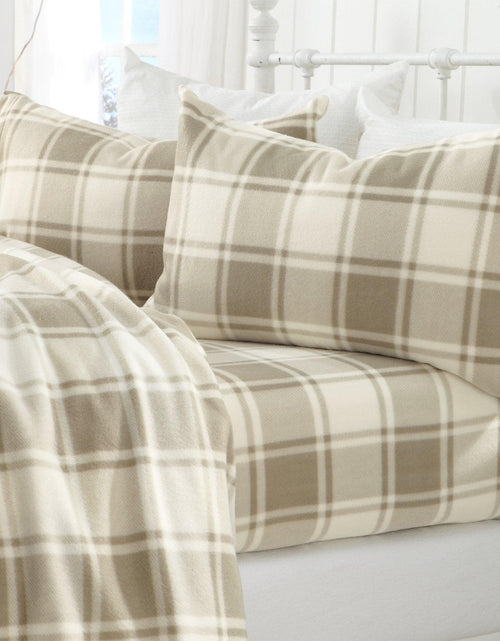 Load image into Gallery viewer, Printed Fleece Sheet - Dara Collection

